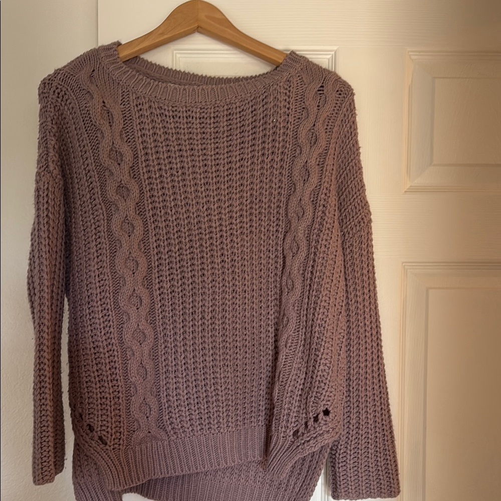 Miracle Mauve/lavender Cable Knit Sweater
Used